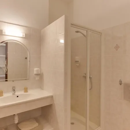 Hotel Des Etrangers Bonifacio (Corsica)